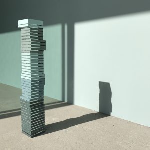 licht-blauw | mdf, glas | h 51 cm | 2017