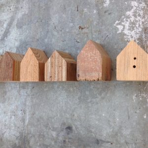 strandhuisjes | juthout | h 5,5-6,5 cm | 2015-heden | € 50 per stuk