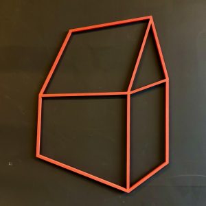 hangplek 3 | hout | h 86 cm | 2018 | € 225