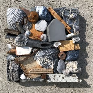 na de storm | jutvondsten, hout | h 20 cm | 2020
