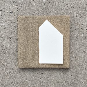 stille getuige (droogte) | hout, zand | h 14,5 cm | 2022