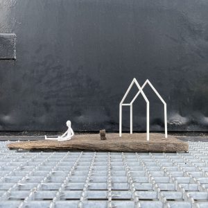 zó | drijfhout, keramiek | h 20 cm | 2023