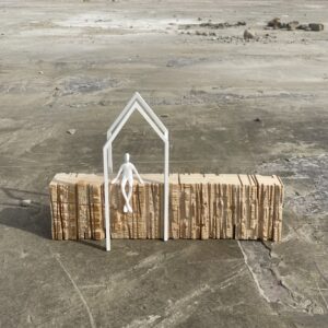 loslaten | keramiek, hout | h 22,5 cm | 2024