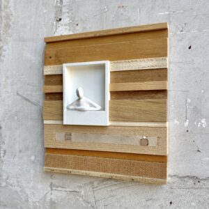 stand.punt 2 | afvalhout, keramiek | h 17,8 cm | 2025