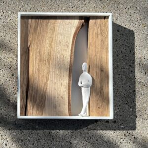 stand.punt 17 | afvalhout, keramiek | h 18 cm | 2026